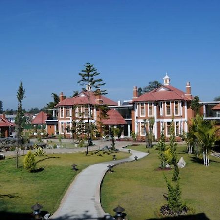 Royal Reward Resort Pyin Oo Lwin Buitenkant foto