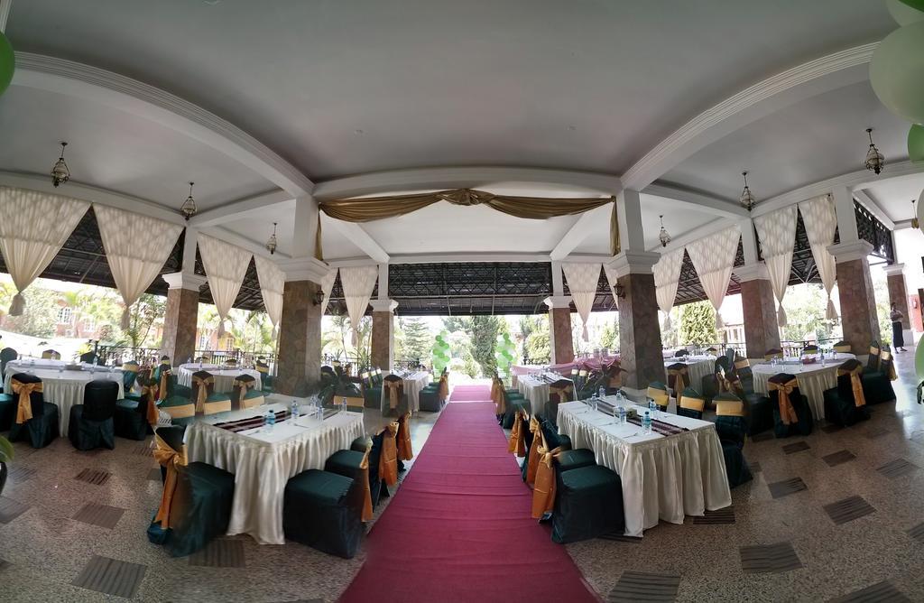 Royal Reward Resort Pyin Oo Lwin Buitenkant foto