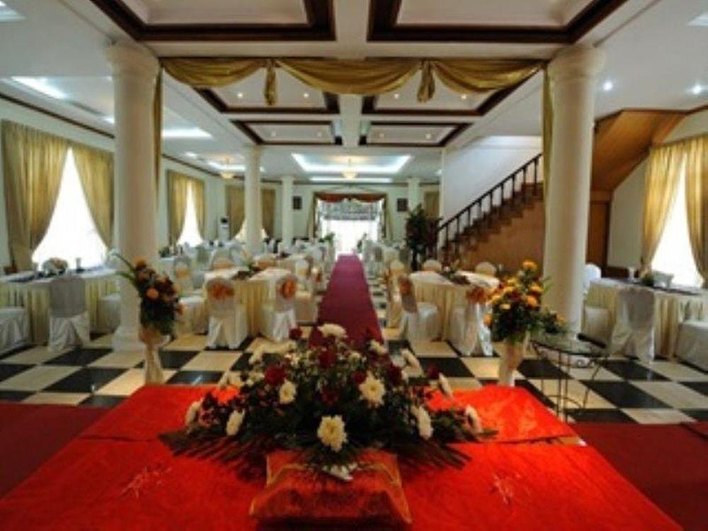 Royal Reward Resort Pyin Oo Lwin Buitenkant foto