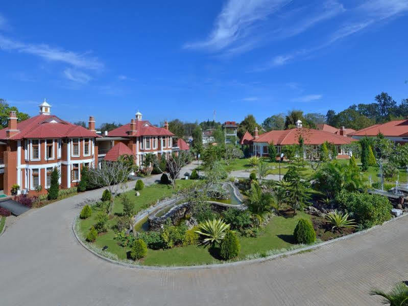 Royal Reward Resort Pyin Oo Lwin Buitenkant foto