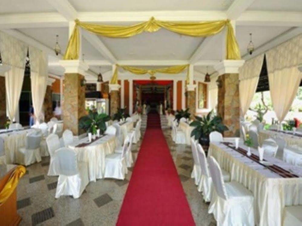 Royal Reward Resort Pyin Oo Lwin Buitenkant foto