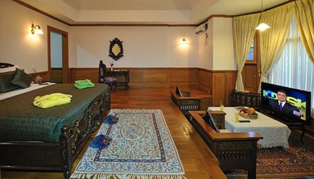 Royal Reward Resort Pyin Oo Lwin Buitenkant foto